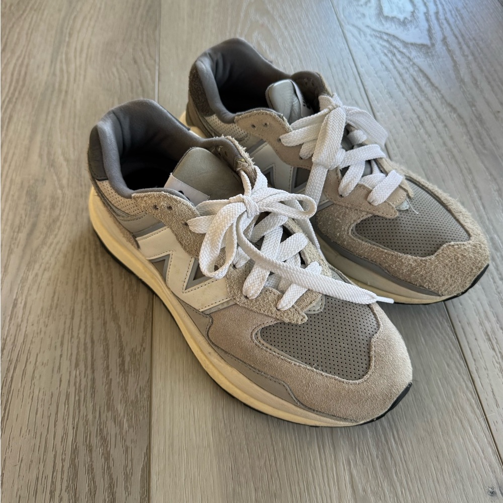 New Balance Grey Day